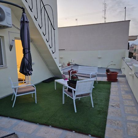 La Terrazza Di Rosalba Acomodação com café da manhã Monopoli Exterior foto