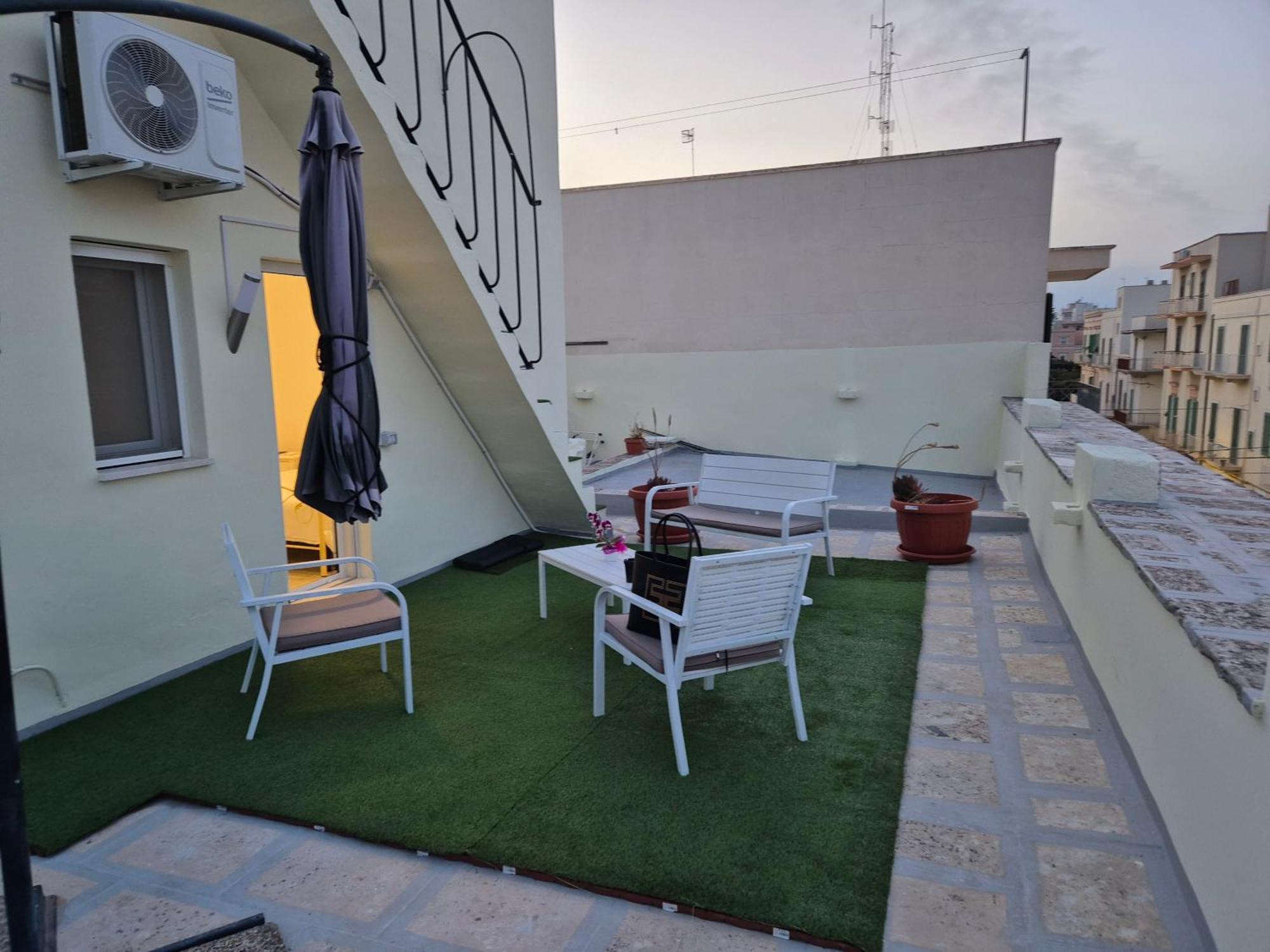 La Terrazza Di Rosalba Acomodação com café da manhã Monopoli Exterior foto